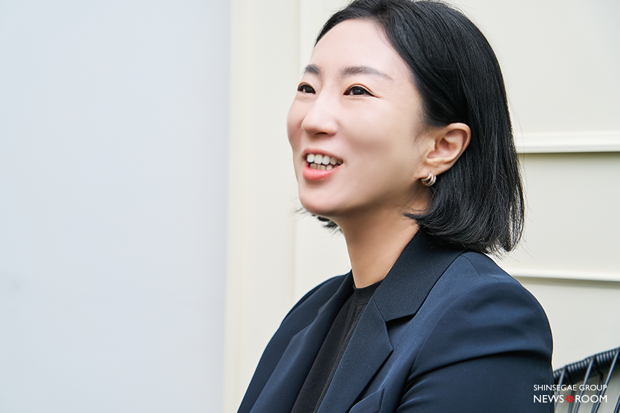 조선호텔앤리조트 브랜드 식품 카테고리를 담당하는 정지혜 파트장, 여성 직장인 프로필 사진